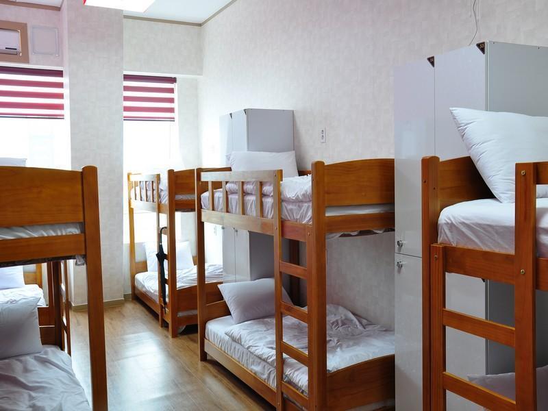 Terra Guesthouse Пусан Экстерьер фото