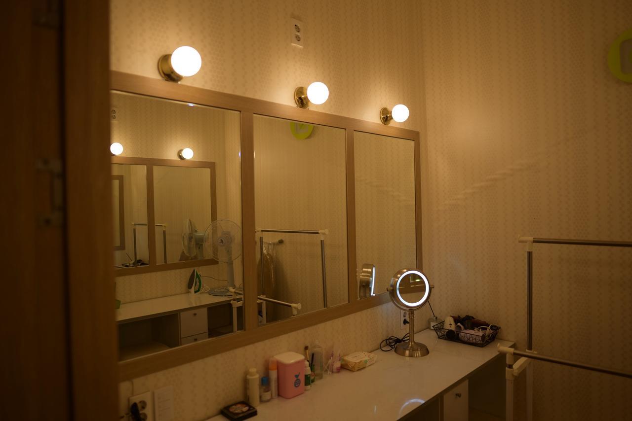 Terra Guesthouse Пусан Экстерьер фото